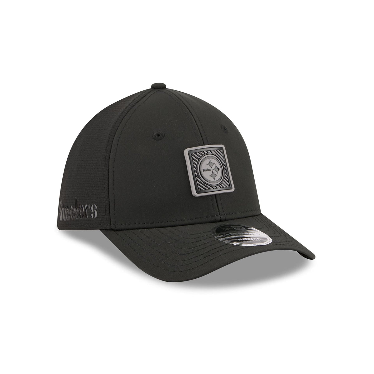 Pittsburgh Steelers 2026 Training Black 39THIRTY M-Crown Stretch-Fit Hat
