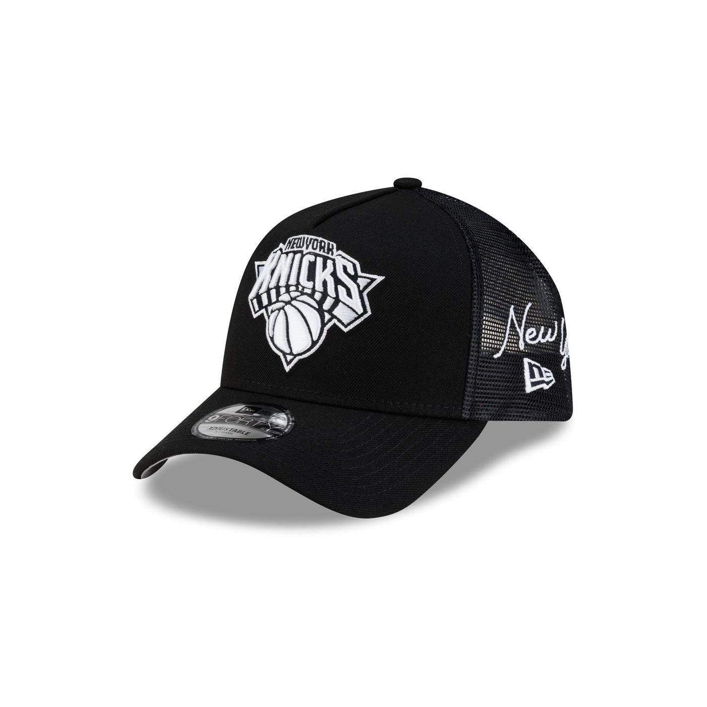New York Knicks Side Script Black 9FORTY A-Frame Trucker Hat