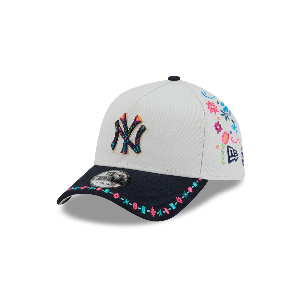 New York Yankees Latin Heritage 9FORTY A-Frame Snapback Hat
