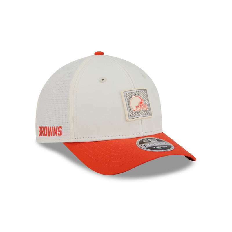 Cleveland Browns 2026 Training 9FORTY M-Crown Snapback Hat