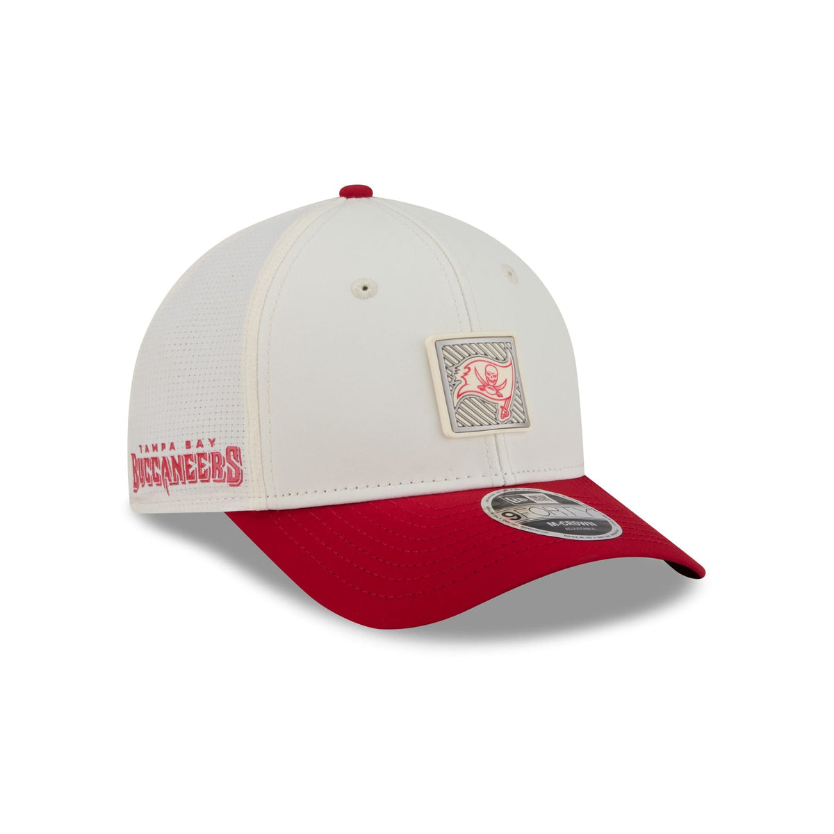Tampa Bay Buccaneers 2026 Training 9FORTY M-Crown Snapback Hat