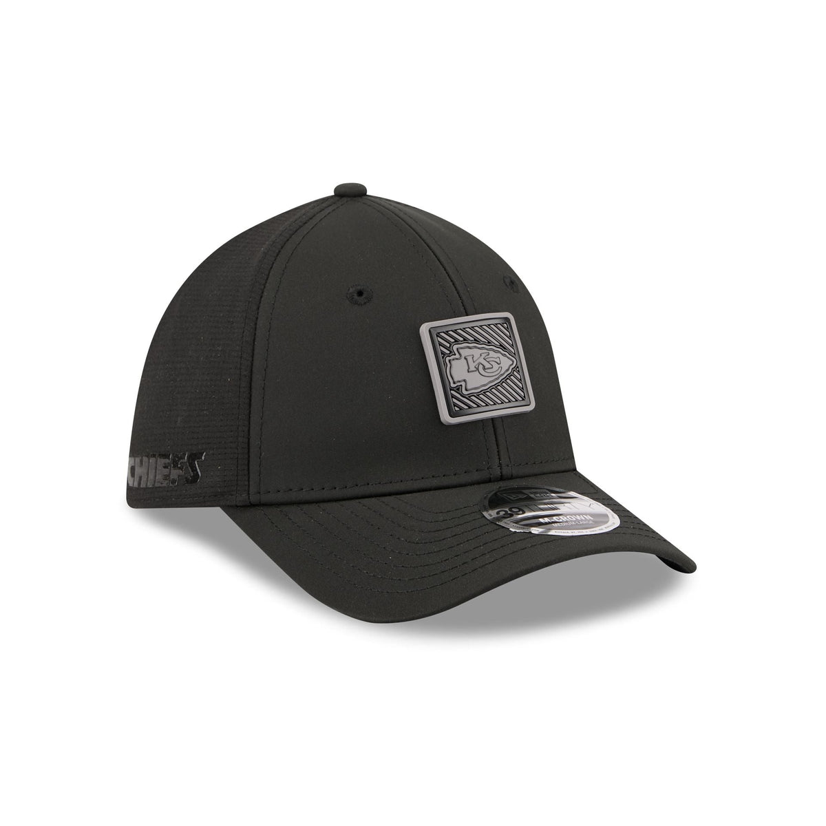 Kansas City Chiefs 2026 Training Black 39THIRTY M-Crown Stretch-Fit Hat
