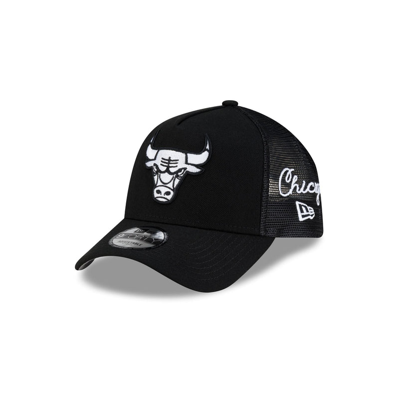 Chicago Bulls Side Script Black 9FORTY A-Frame Trucker Hat