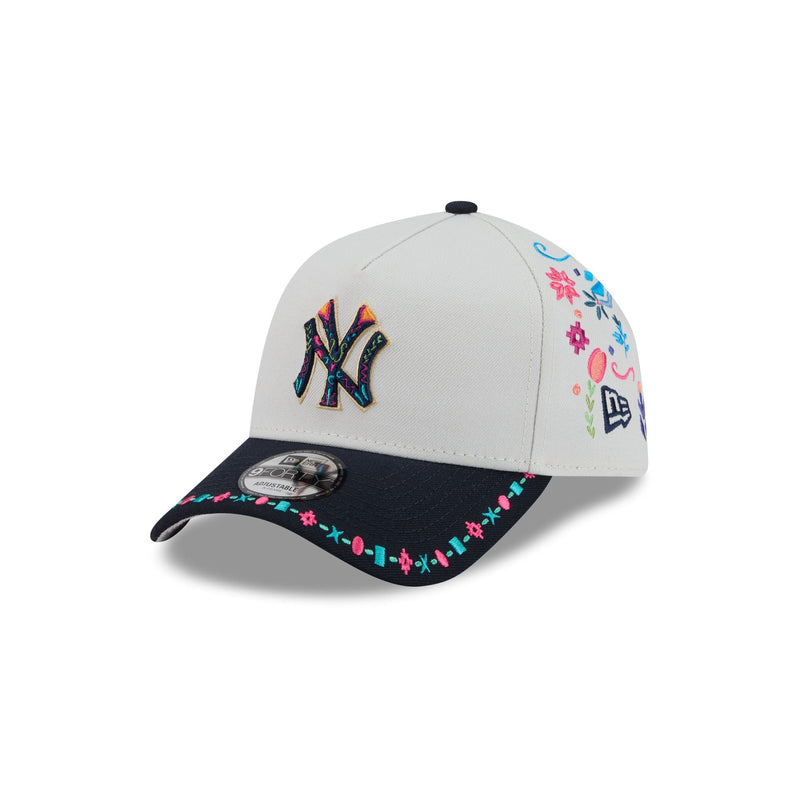 New York Yankees Latin Heritage 9FORTY A-Frame Snapback Hat