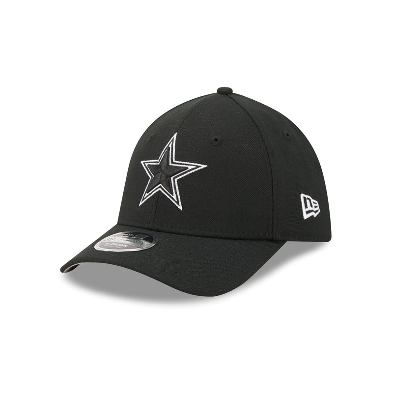 Dallas Cowboys Poly Black & White 39THIRTY M-Crown Stretch Fit Hat