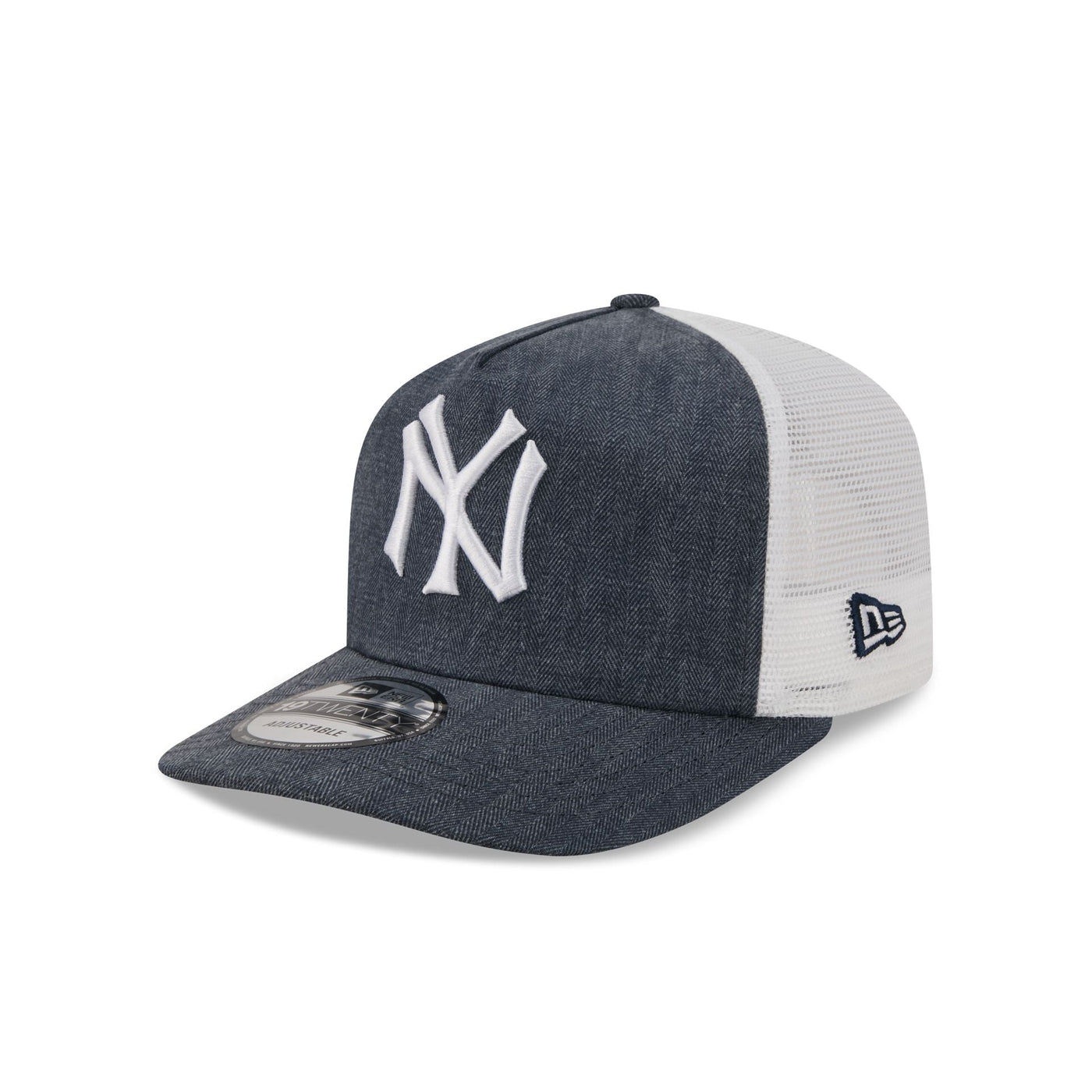 New York Yankees Herringbone Team Colors 19TWENTY Trucker Hat
