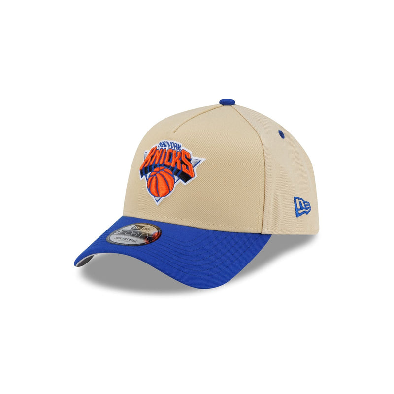 New York Knicks Hardwood Classics 2000s Gold 9FORTY A-Frame Snapback Hat